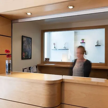 The Originals City, Notre Dame, Руан