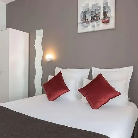 The Originals City, Notre Dame, Руан