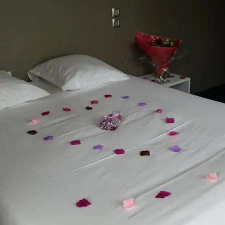 Отель The Originals City, Notre Dame, Руан