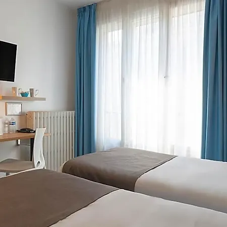 Hotel The Originals City, Notre Dame,