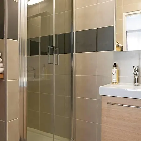 Hotel The Originals City, Notre Dame, 3*