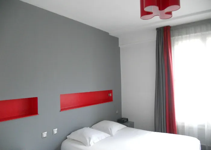 Отель The Originals City, Notre Dame, Руан