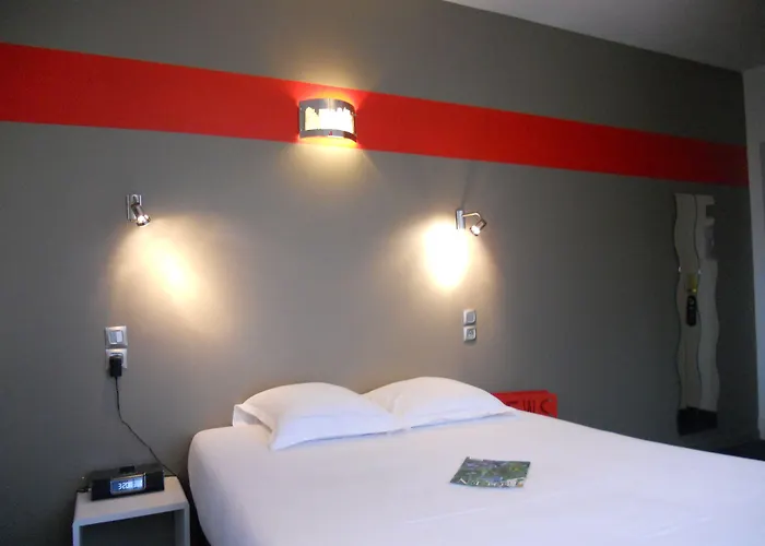 The Originals City, Notre Dame,