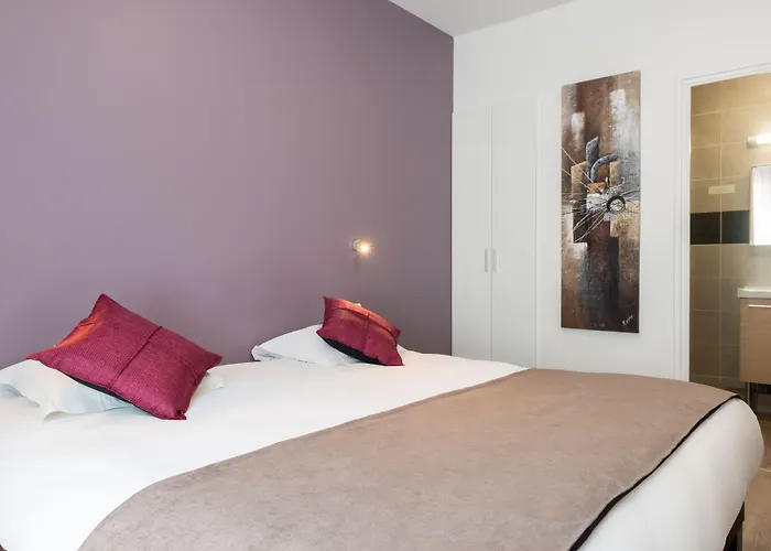 The Originals City, Notre Dame, Руан